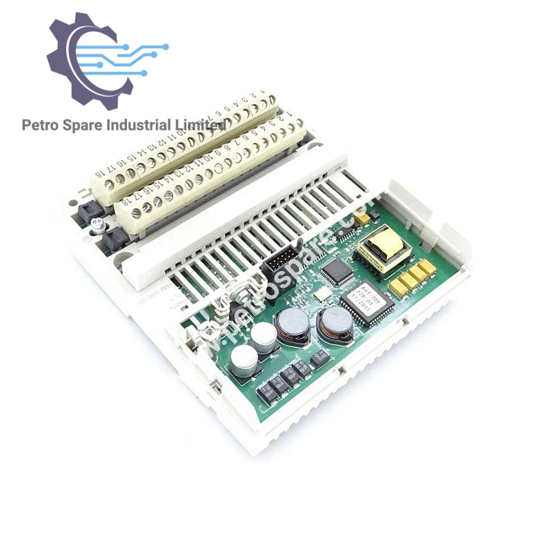170AMM09000 Module d'E/S Analogique/Discrète Distribué Schneider